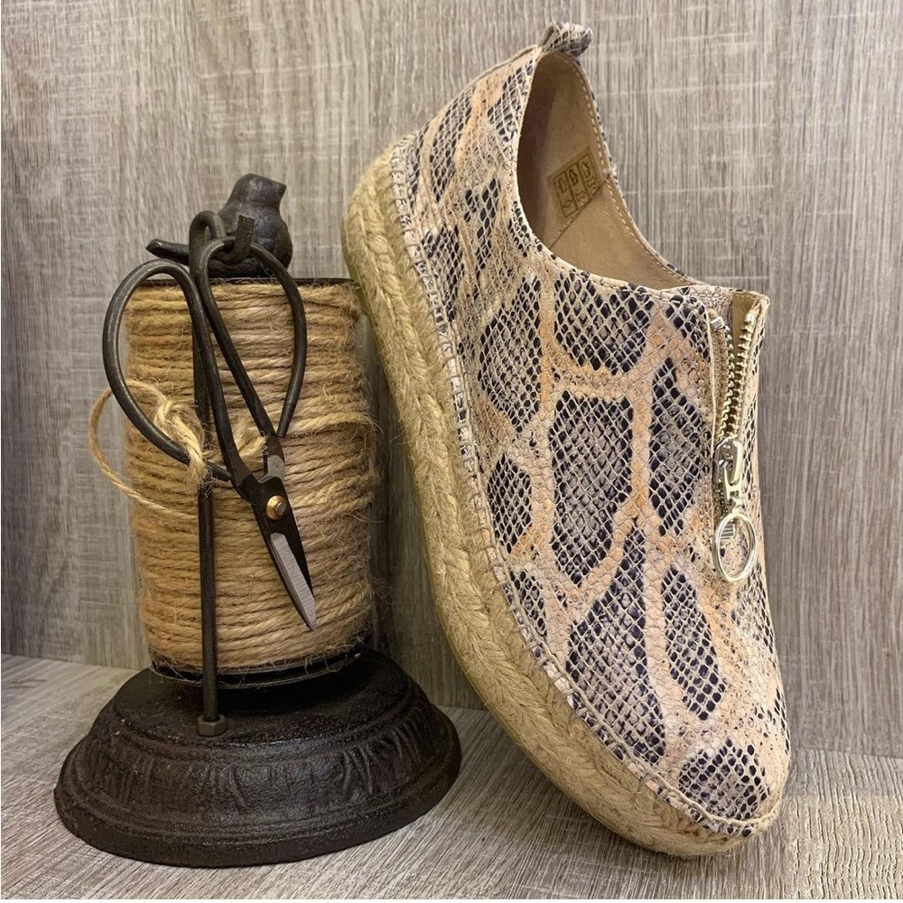 Atelier Madeira Espadrilles in Leather/Suede Faux Snakeskin